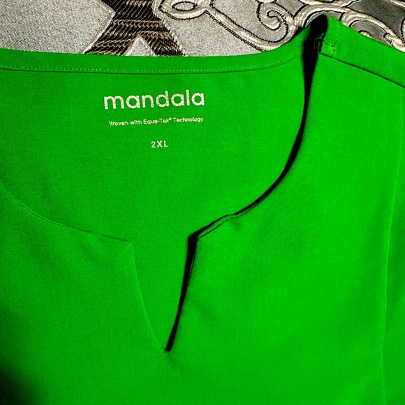 Mandala Scrub set size 2X - Picture 10 of 13